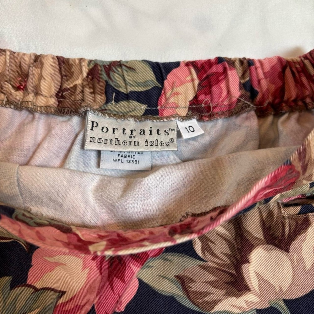 Red, Green, Gold and Navy‎ Floral Print Cotton Women's Skirt Vintage 90s - Picture 6 of 8